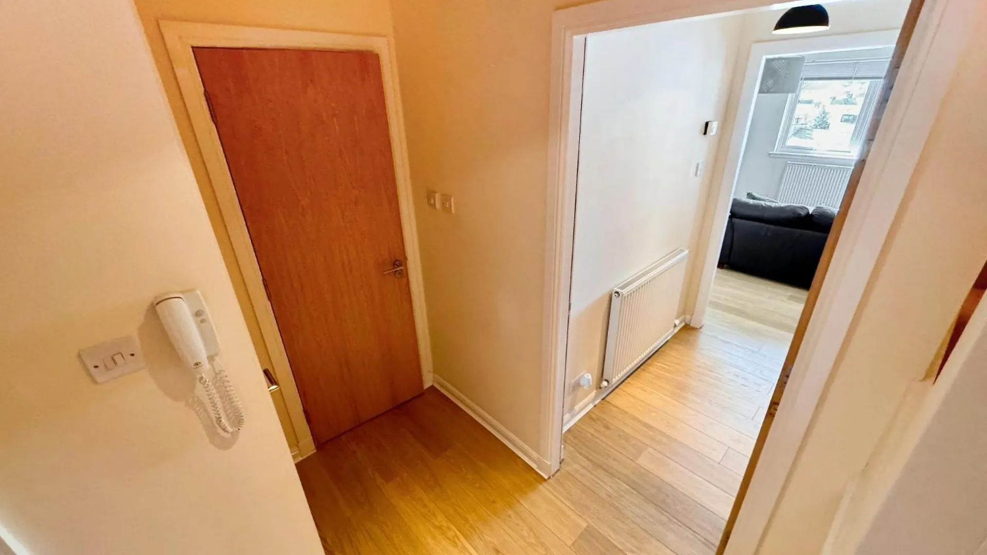 Arthurs Penthouse - Central Edinburgh Leith Walk 2-Storey Apartment - Free Parking & Fast Wifi